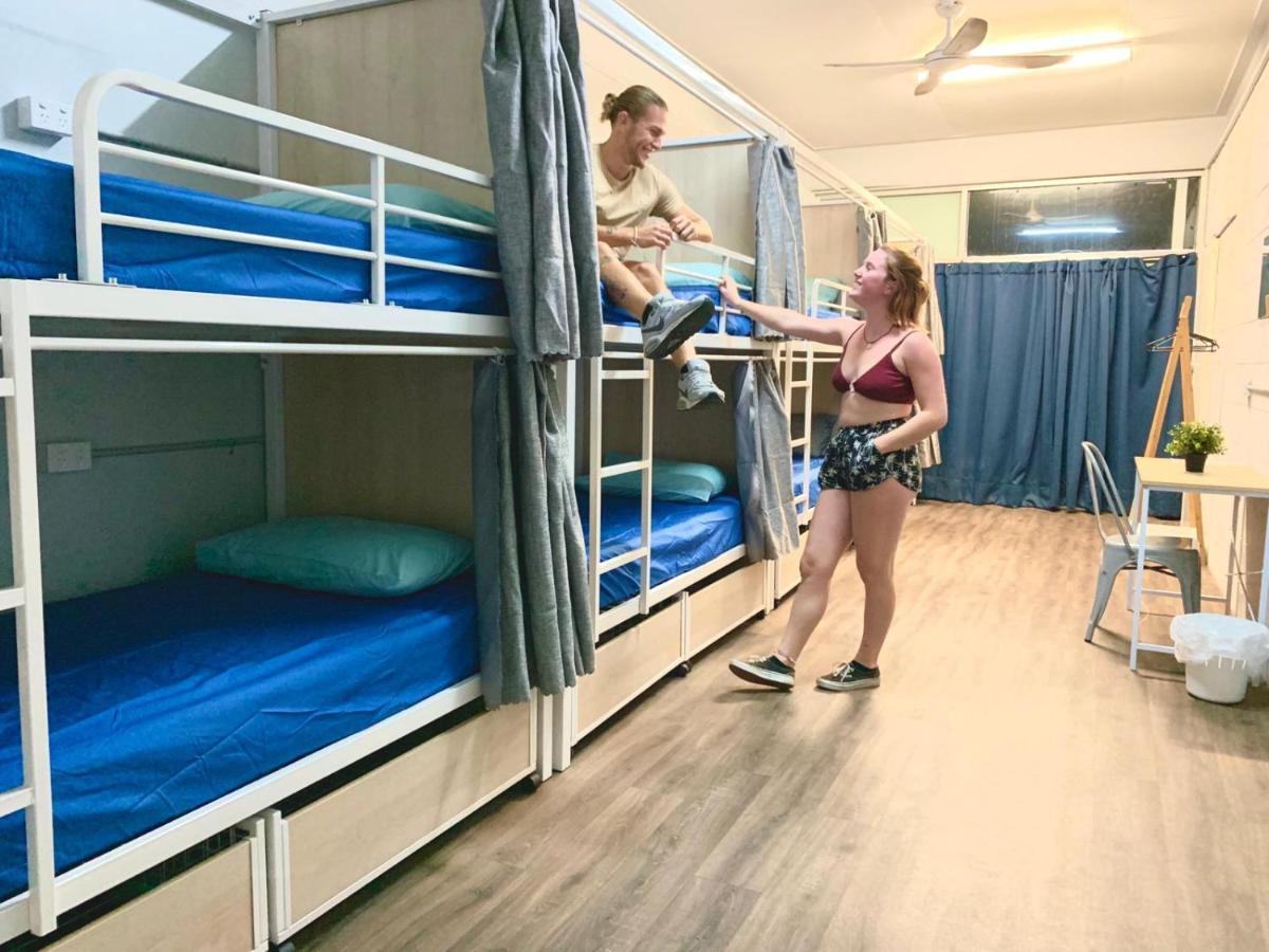 Aussie Dream Hostel Gold Coast Esterno foto