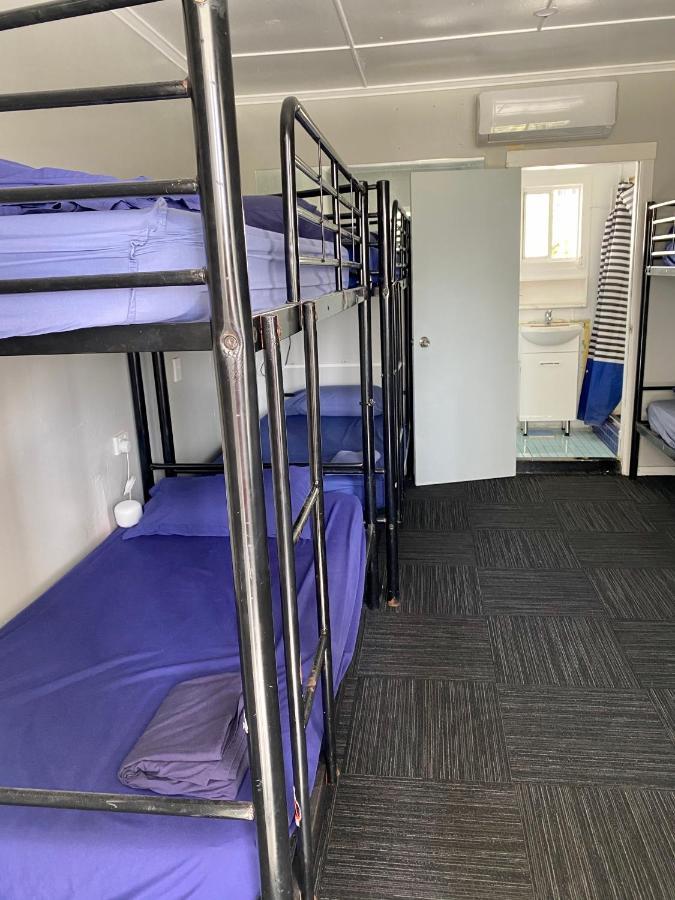 Aussie Dream Hostel Gold Coast Esterno foto