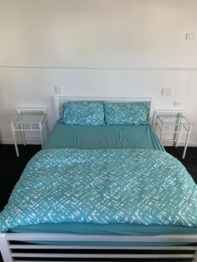 Aussie Dream Hostel Gold Coast Esterno foto