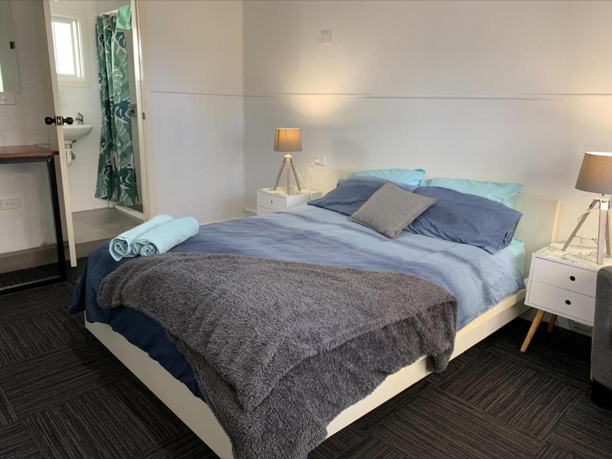 Aussie Dream Hostel Gold Coast Esterno foto